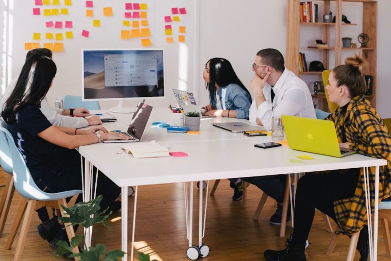 Eco-Friendly Office Supplies: A Sustainable Choice for a Greener Workplace